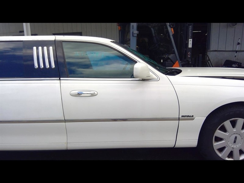Passenger Right Front Door Fits 03-11 LINCOLN & TOWN CAR 1634767