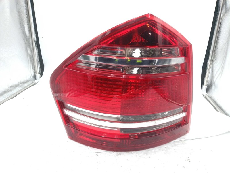 2007 Mercedes-Benz GL-Class Left Tail Light Assembly OEM 93192 - Used
