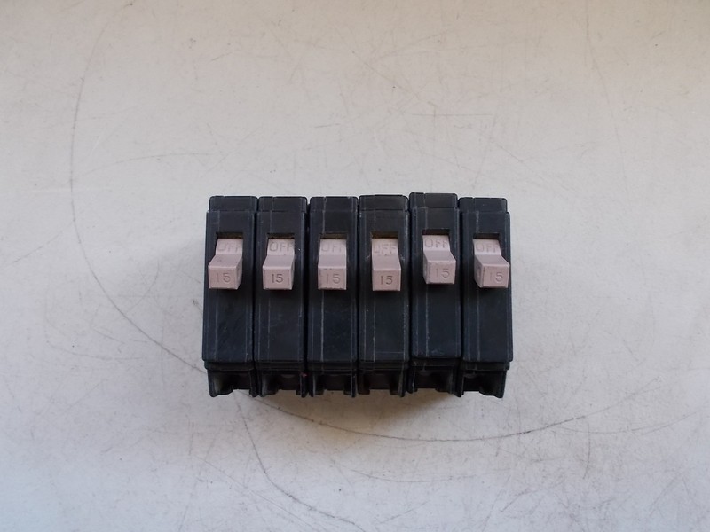 Cutler Hammer CTL CH 15A 1-Pole 15-Amp Circuit Breakers, Lot of 6 *FREE SHIP*
