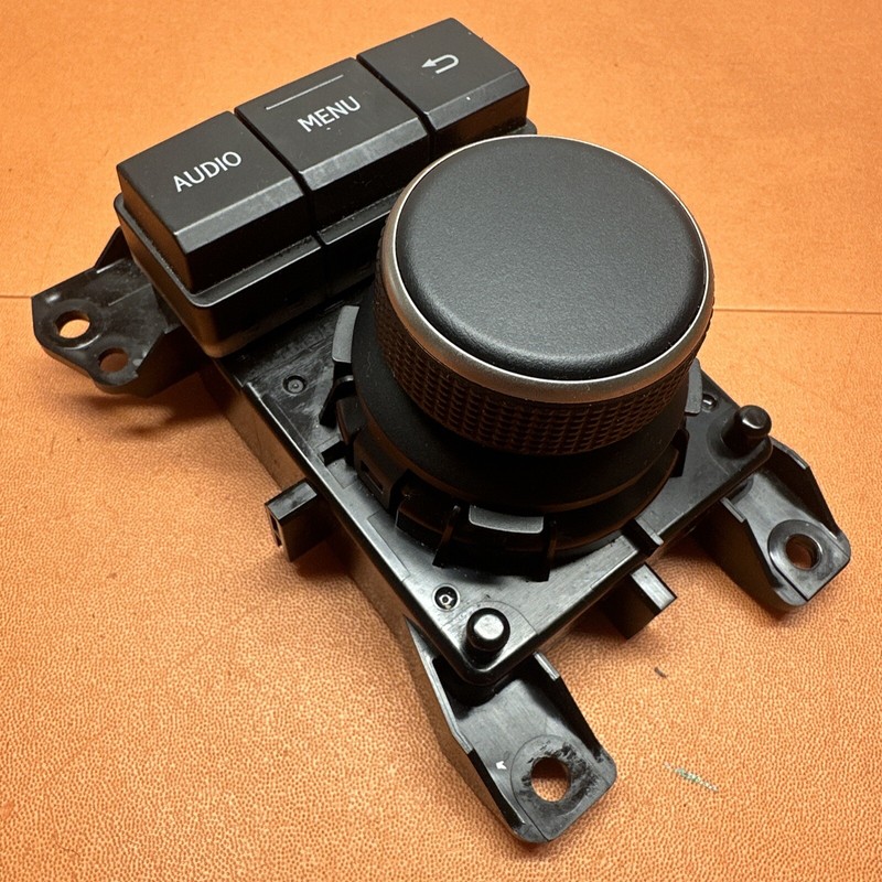 8478024010 | 2015 - 19 LEXUS RC200T RC350 DISPLAY AUDIO SCREEN KNOB SWITCH OEM
