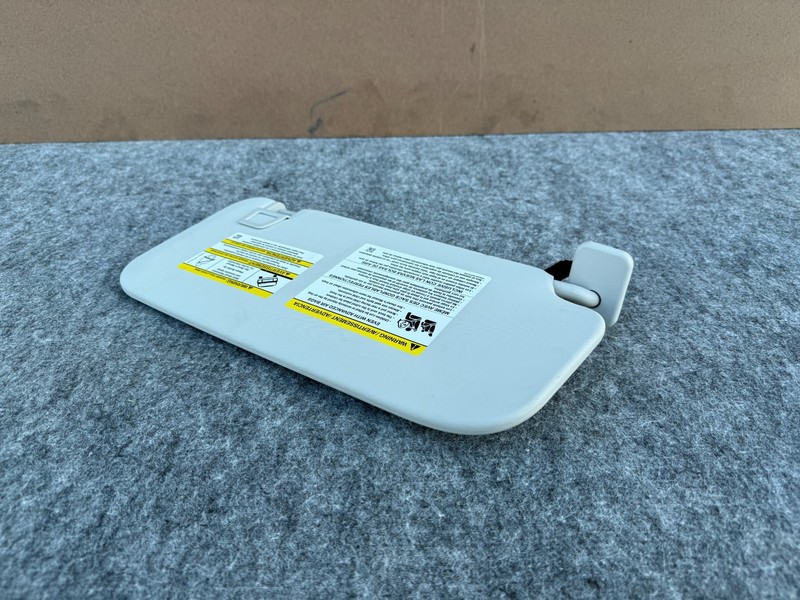 FORD BRONCO SPORT 2021-2025 OEM LEFT DRIVER SUN VISOR ASSEMBLY