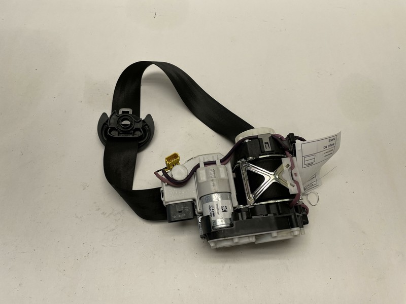 2011-2018 AUDI A8 S8 FRONT PASSENGER RIGHT RH SEAT BELT RETRACTOR BLACK OEM