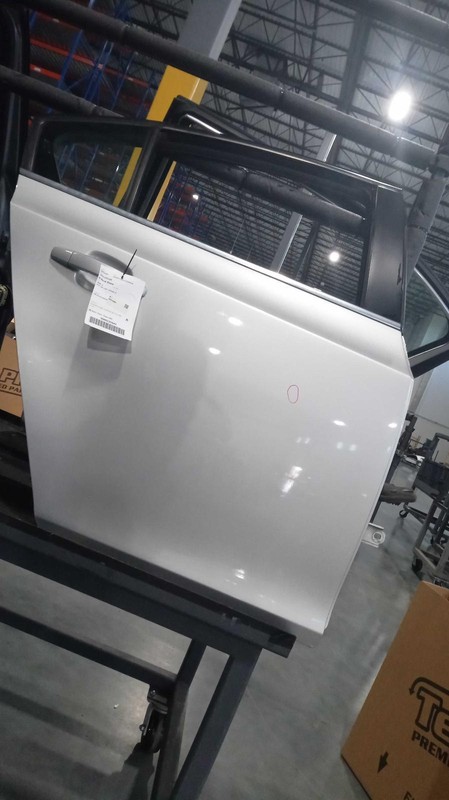 2016 Chevrolet Cruze Rear Right Door Silver OEM 659056, 93K Miles