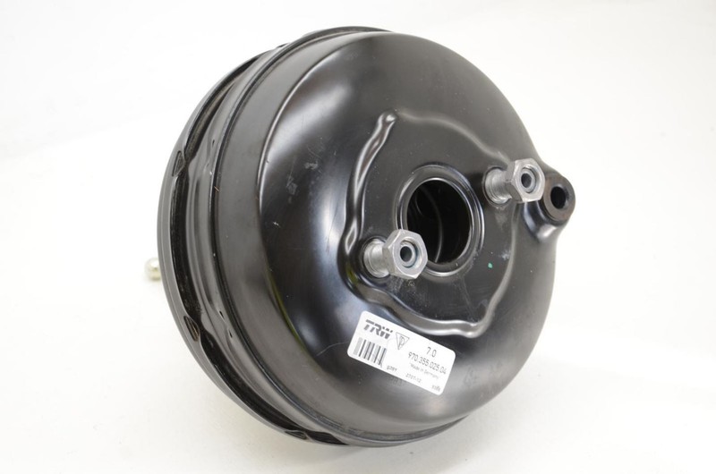 10-16 Porsche Panamera 4.8L AWD Power Brake Booster Assembly 97035502504