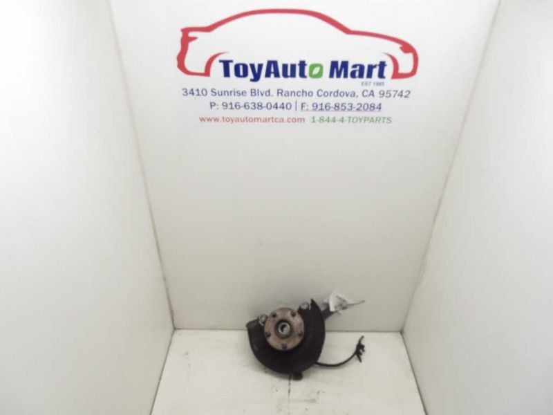 92-96 TOYOTA CAMRY DRIVER SIDE FRONT LEFT SPINDLE KNUCKLE