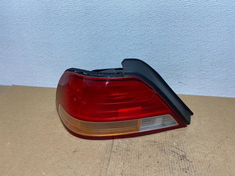 1995 to 1998 Acura TL Left Driver LH Side Tail Light Oem AC3148 DW
