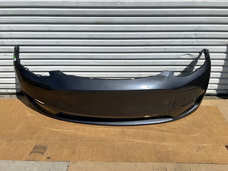 ✅20-24 Tesla Model Y Front Bumper Cover No Sensors Gray 1540104-17-F /cracked