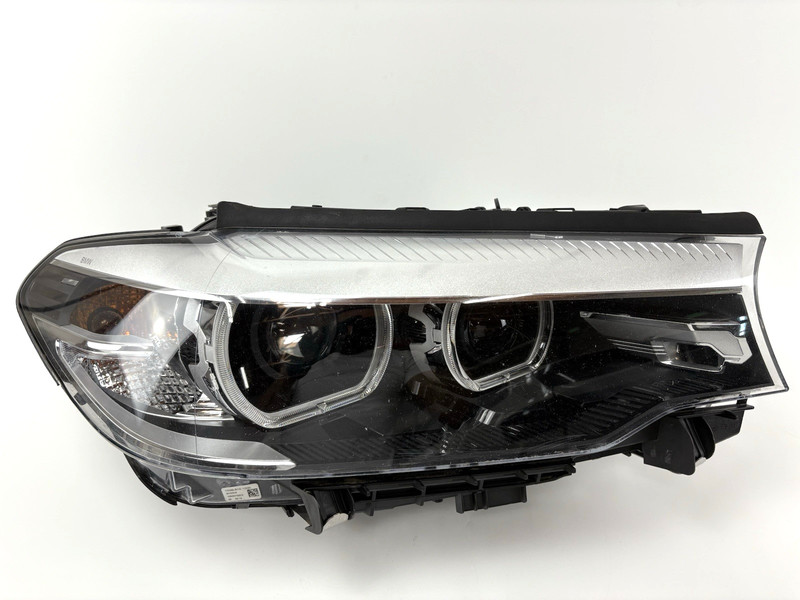 2017-2020 Perfect BMW 5 Series 530i 540i Right RH Headlight LED OEM With modules