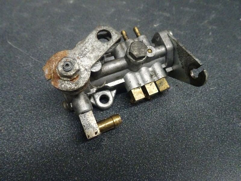 08-2010 Polaris OEM Engine Motor Oil Pump 2521165 Dragon RMK Switchback