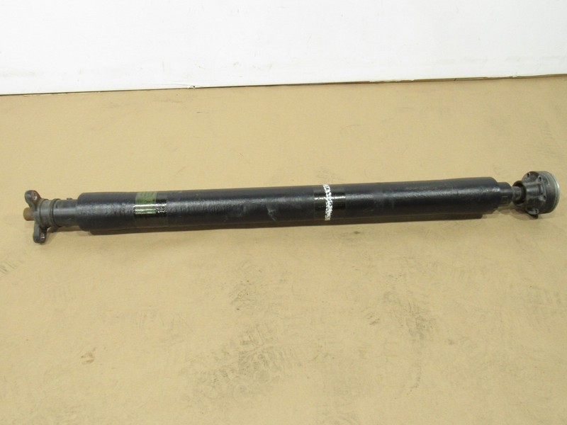 17-19 Alfa Romeo Stelvio 2019 2.0L AWD Rear Driveshaft Drive Shaft Propeller ;:M