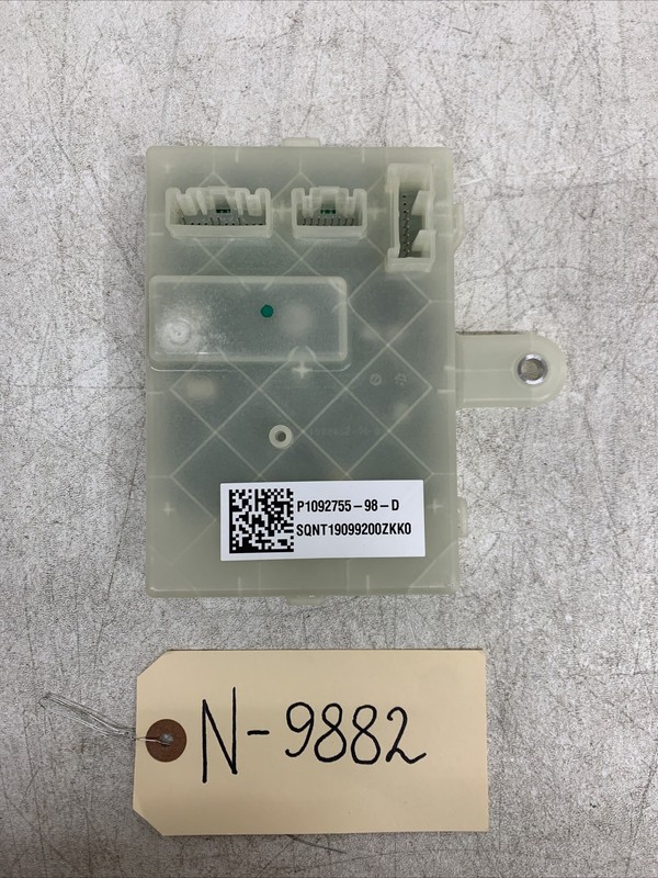 ⚡️17-20 TESLA 3 CHARGE PORT COMPUTER ECU MODULE 1092755-98-D 9882 B135