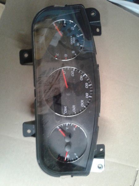 2007 Chevy IMPALA Speedometer Cluster US Opt UH8 Excluding SS
