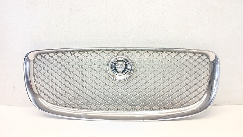 10-15 JAGUAR X351 XJ XJL BUMPER FRONT UPPER GRILLE EMBLEM TRIM CENTER OEM 082024