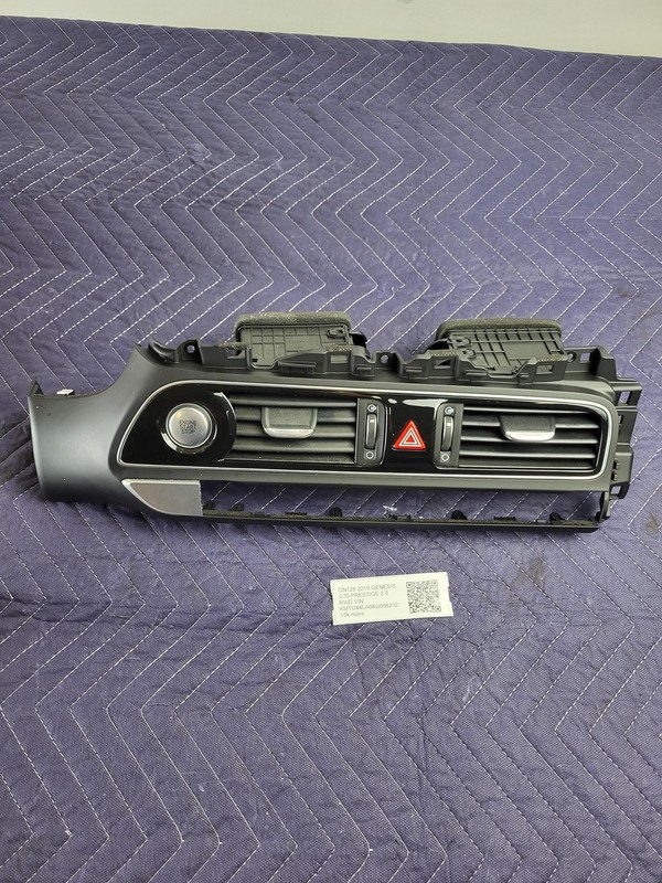 Used Oem GENESIS Dash Center A/C Heater Vent 84740-G9000 for 2019-2021 G70