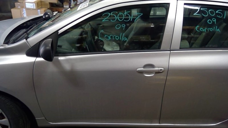 Driver Front Door Manual Windows Japan Built Fits 09-12 COROLLA 1713061
