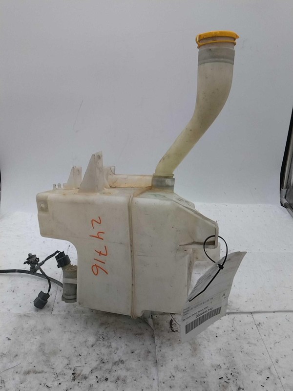 2016 Subaru Impreza Washer Fluid Reservoir OEM 2.0L White 137k Miles