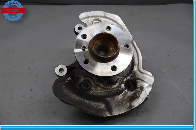 14-21 BMW i3 I01 Hybrid Front Right Passenger Side Spindle Knuckle Hub OEM