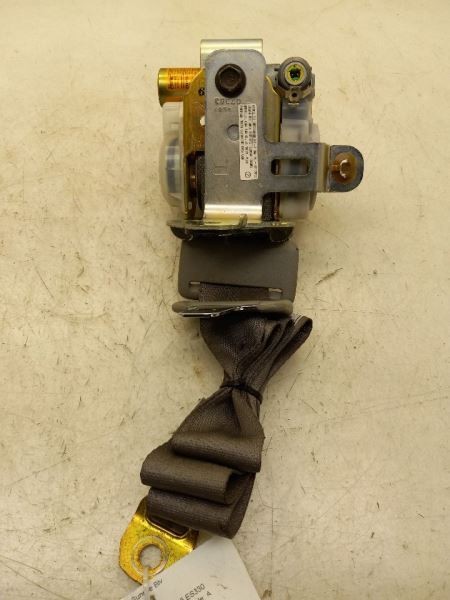 2005 LEXUS ES330 3.3L PASSENGER SIDE REAR SEAT BELT ASSEMBLY