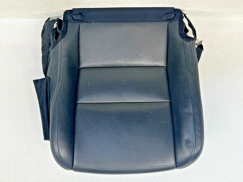 ⭐2017-2020 LEXUS IS200T FRONT LEFT DRIVER LOWER SEAT CUSHION BLACK OEM LOT2449