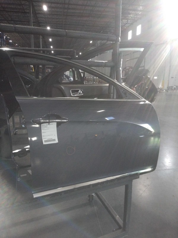 2015 Kia Cadenza Right Front Door Blue OEM Used 52K Miles DENT 22332