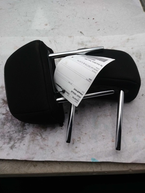Used Headrest fits: 2022 Hyundai VenueGrade B