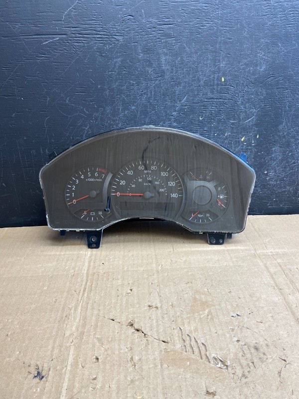 2004 to 2005 Nissan Titan Speedometer Cluster Gauge Bezel AE1798 DG
