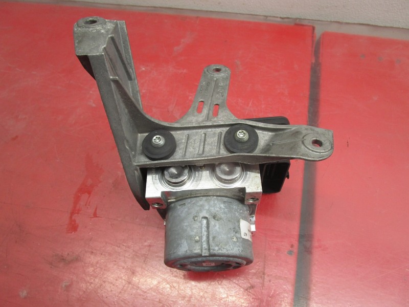 14-16 CADILLAC ATS CTS RWD ANTI LOCK ABS BRAKE PUMP OEM