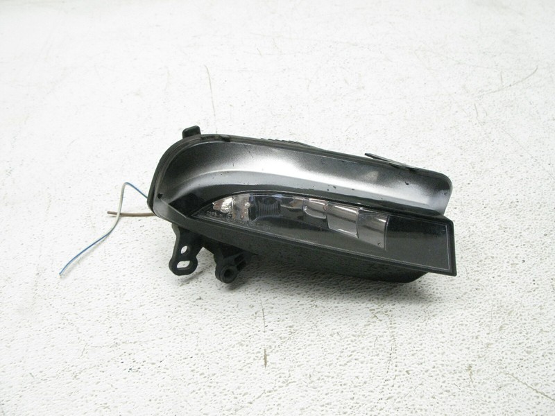 13-16 AUDI B8 A4 FRONT RIGHT PASSENGER SIDE FOG LIGHT LAMP OEM 042721