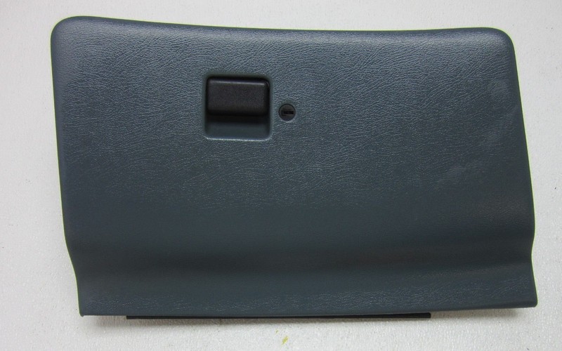 95-98 FORD WINDSTAR VAN GLOVE BOX DOOR DASH GREEN HANDLE LATCH COMPARTMENT