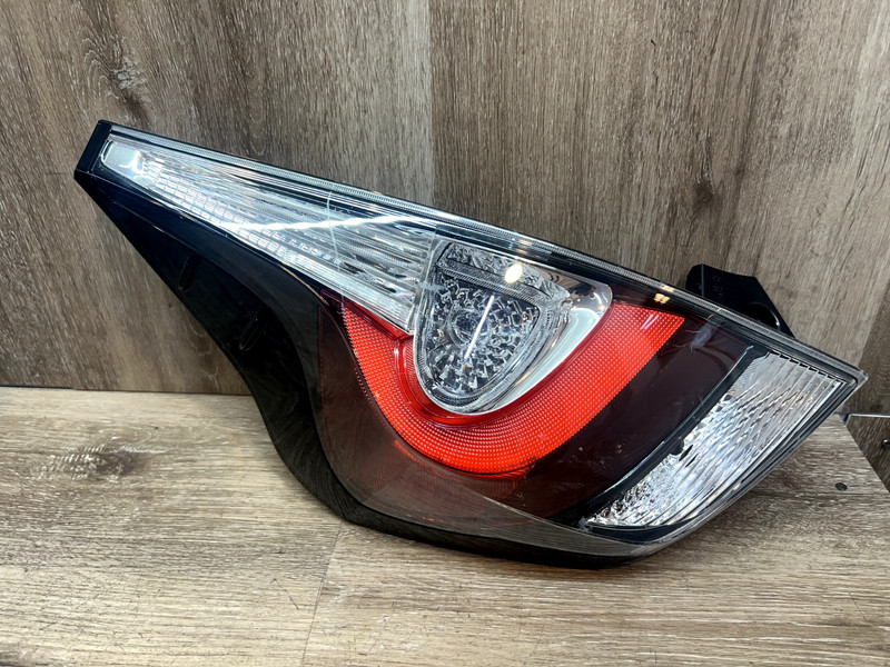 2014-2018 TOYOTA AQUALHTAIL LIGHT ASSY OEM