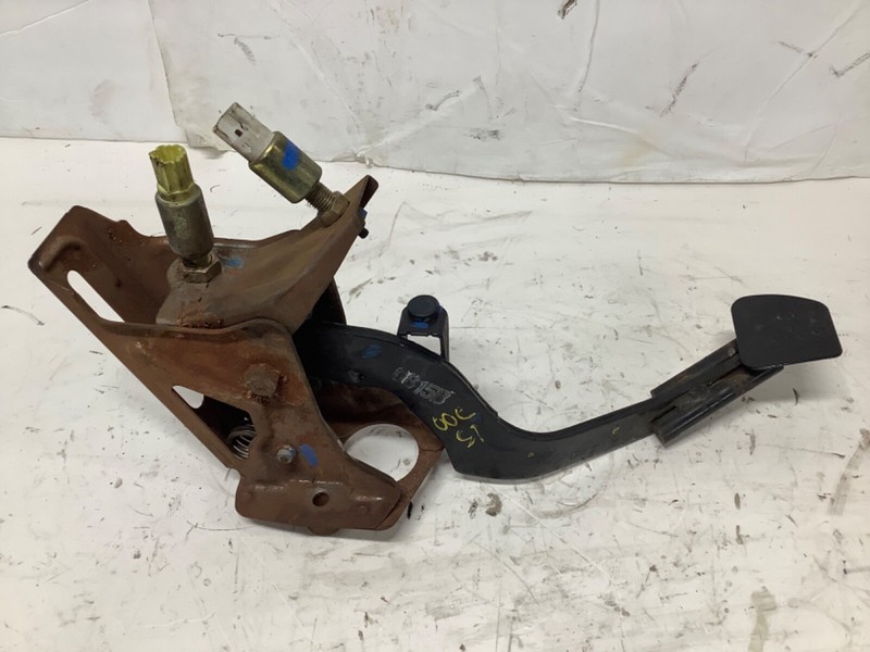 96-00 HONDA CIVIC SI CLUTCH PEDAL ASSEMBLY MANUAL With Switches OEM