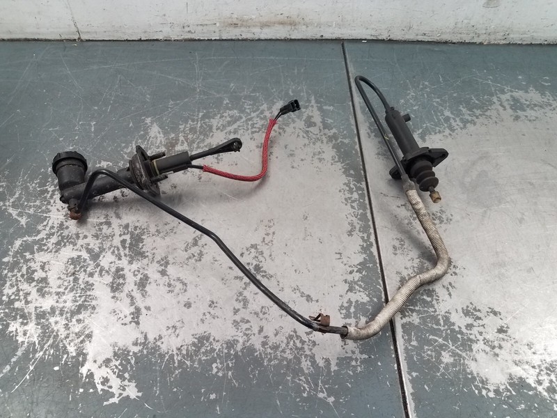 2004 Jeep Wrangler TJ Rubicon 4x4 Clutch Hydraulics #6648 K6