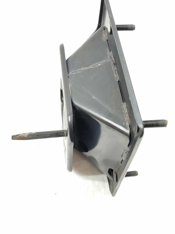 2015 Accent 4dr Sdn RH Passenger Rear Bumper Bracket Part# 866421R010
