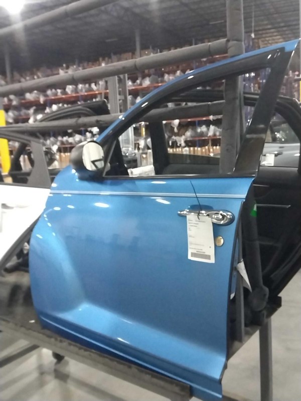 2009 Chrysler PT Cruiser Left Front Door Blue 115K Miles OEM Used Part