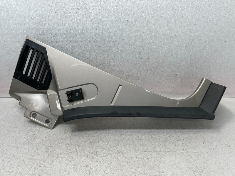 2003-2009 Hummer H2 Front Left Driver Side Fender Cover Panel Trim 1366 OEM