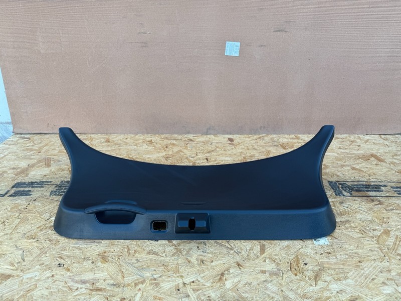 HYUNDAI IONIQ 5 2022-2025 OEM TRUNK LIFTGATE TAILGATE TRIM COVER PANEL (BLACK)