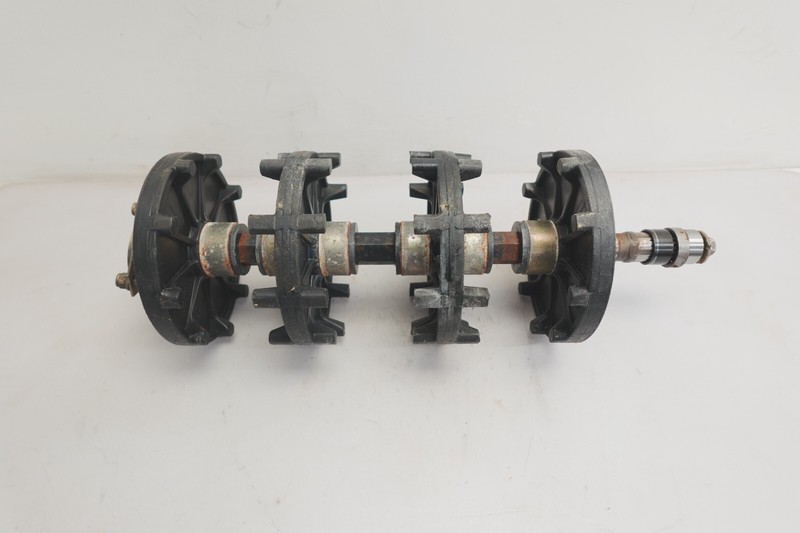 1997-2001 Ski-Doo MXZ X 440 MXZ 600 OEM Drive Axle Shaft w/ 9 Tooth Sprockets