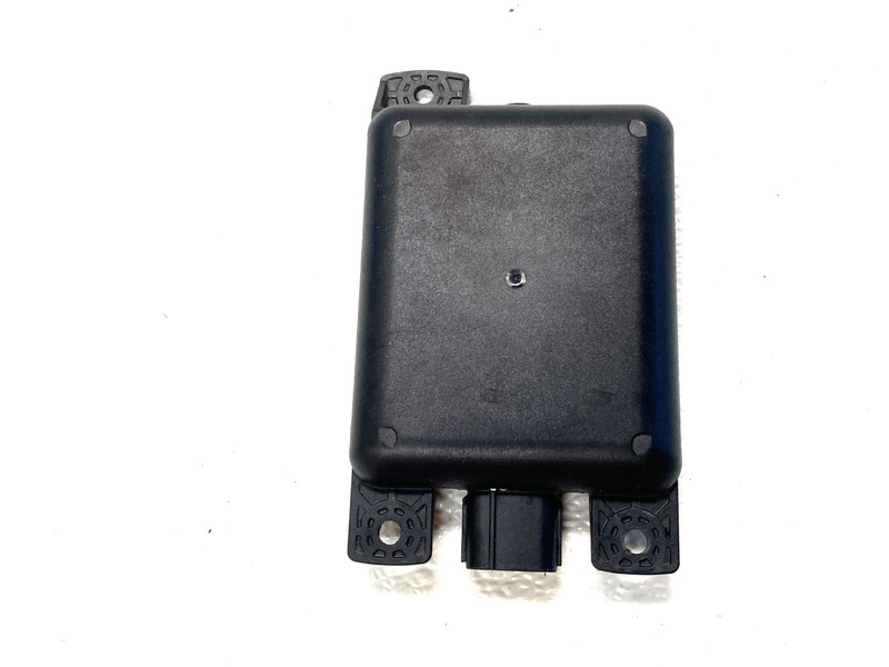 2016-2019 MAZDA MIATA RIGHT SIDE BLIND SPOT ALERT MODULE RADAR UNIT OEM #A0.19