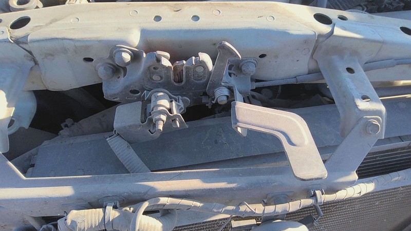 Hood Latch NISSAN JUKE 13 12 11 14 15 16 17