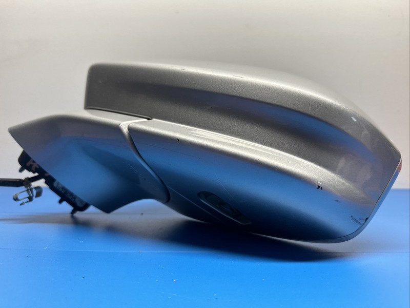2935437 | 2015 - 2019 LINCOLN MKC DRIVER Left Mirror HEATED PUDDLE LIGHT W/O B S