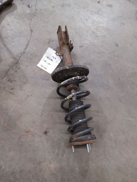 Driver Strut Rear Thru 5/04 Fits 04 LEXUS ES330 264293