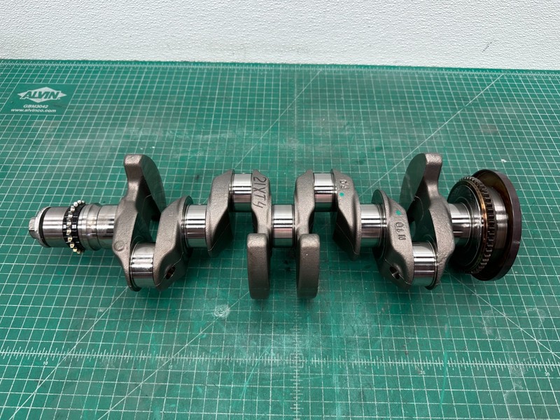 19-23 Cadillac XT4 - 2.0L ENGINE MOTOR CRANK SHAFT CRANKSHAFT OEM