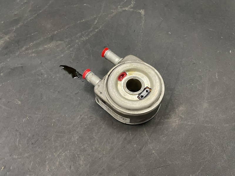 Engine Oil Cooler 2018 Kia Sportage 26410-2G000 2011 2012 2013 2014 2015 - 2017