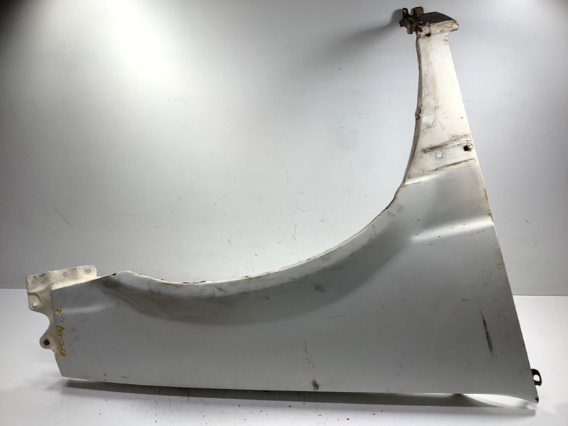 84-87 Honda Civic WG Wagon Right Front Fender White 61111-SB6-660 OEM