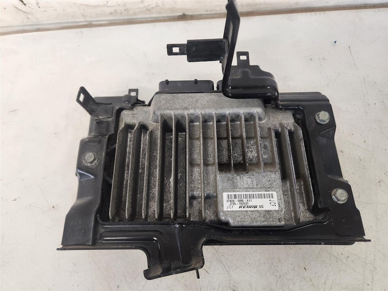 2019 Honda Odyssey Engine Computer Ecu Ecm Lx Model 37820-5Mr-A11