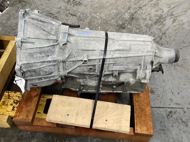 17-'19 CHEVROLET SILVERADO 2500 Transmission 6.0L 4x2 107k miles 6 Month Wnty!