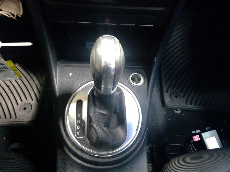 BEETLE 2015 Automatic Transmission Shifter With Cable 1730240
