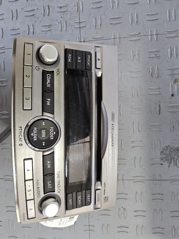 2010-2012 Subaru LEGACY Radio Receiver AM-FM-6CD w/o Navigation