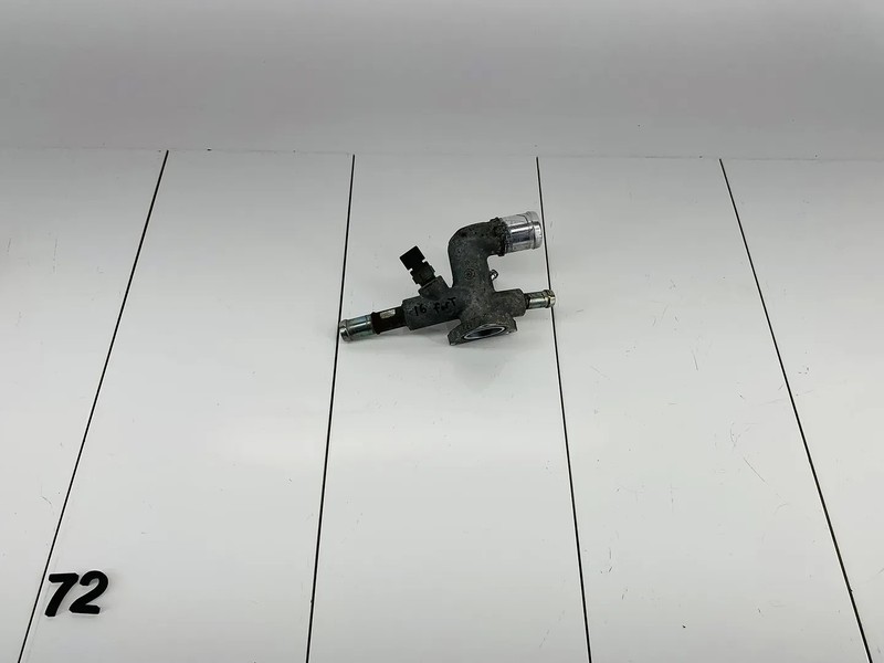 14-18 KIA FORTE 2.0L L4 GAS ENGINE MOTOR COOLANT HEATER OUTLET CONTROL VALVE OEM