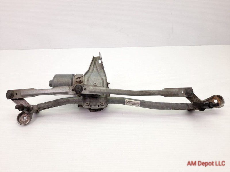 2012 BMW 535i 550i GT F07 Windshield Wiper Motor Linkage 61617306271 61617251300